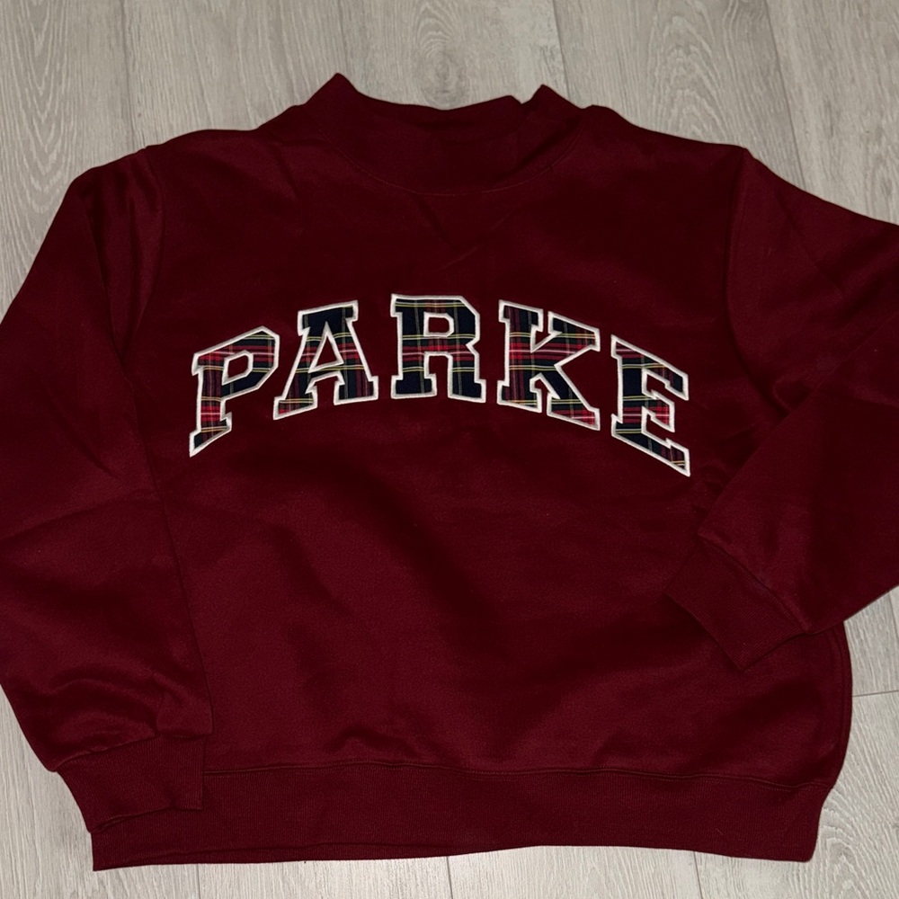 Brand new sold out Parke Mockneck size L/XL